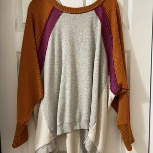 We The Free Colorblock Women's Sweatshirt/ sweater